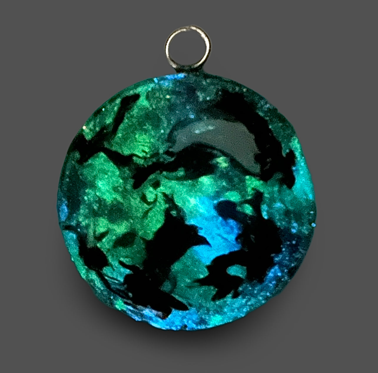 Swirly Pearly Glow (