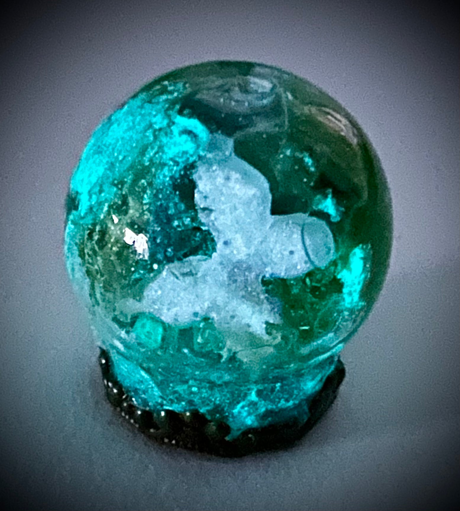 Swirly Pearly Glow (