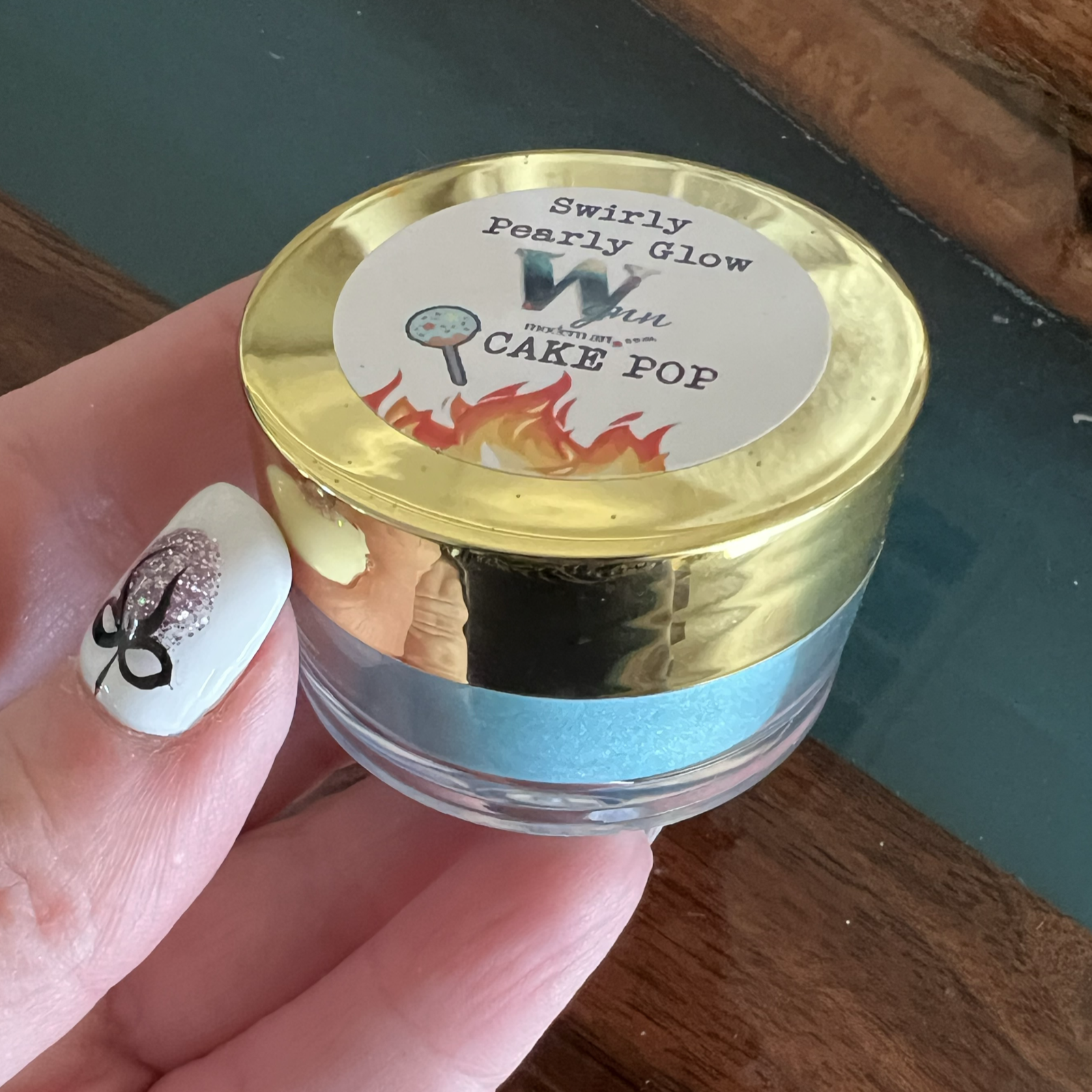 Swirly Pearly 🔥 HEAT ACTIVATED Glow (