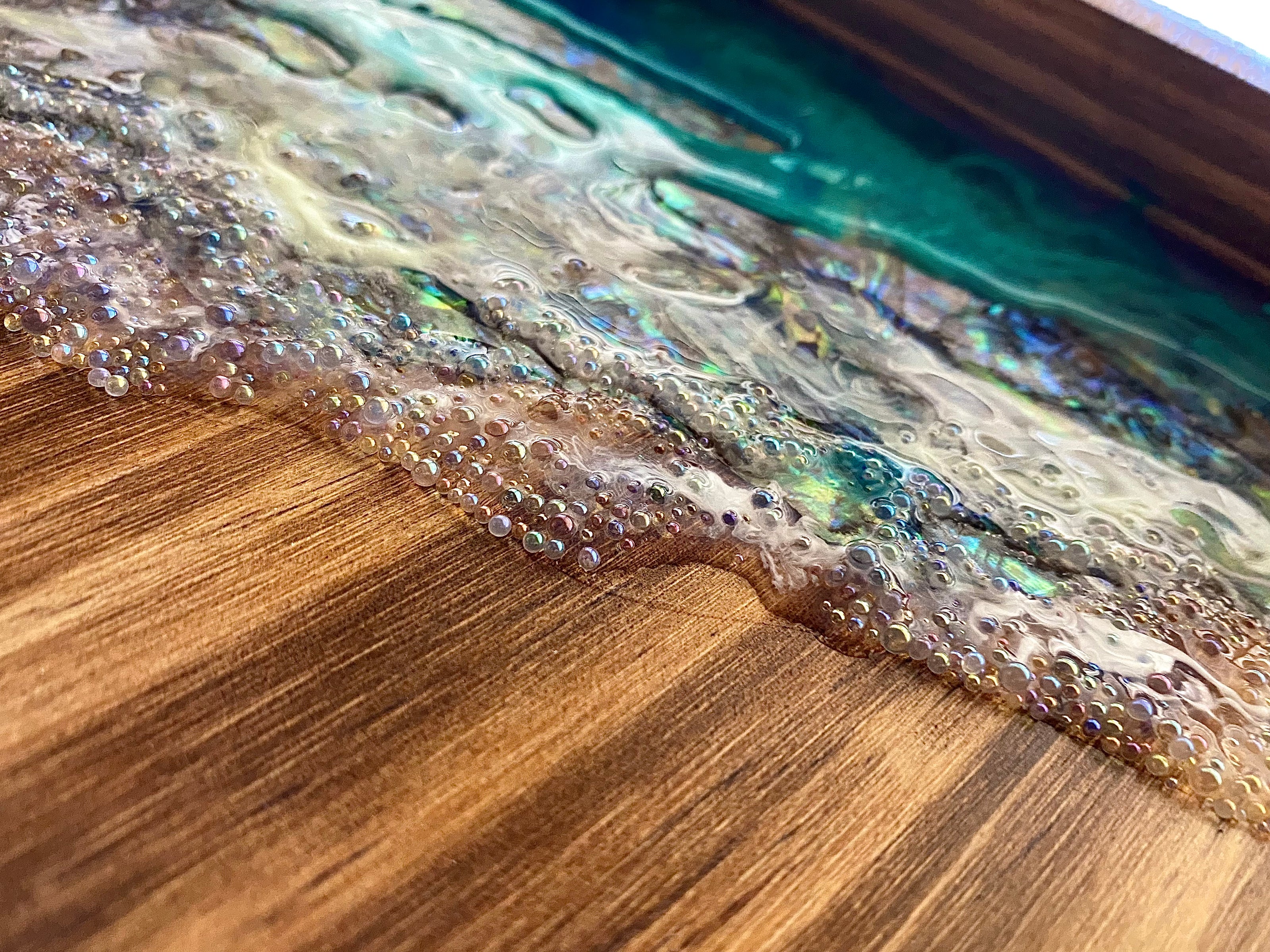 3D Bubbles “Clear Iridescent” (Glass)