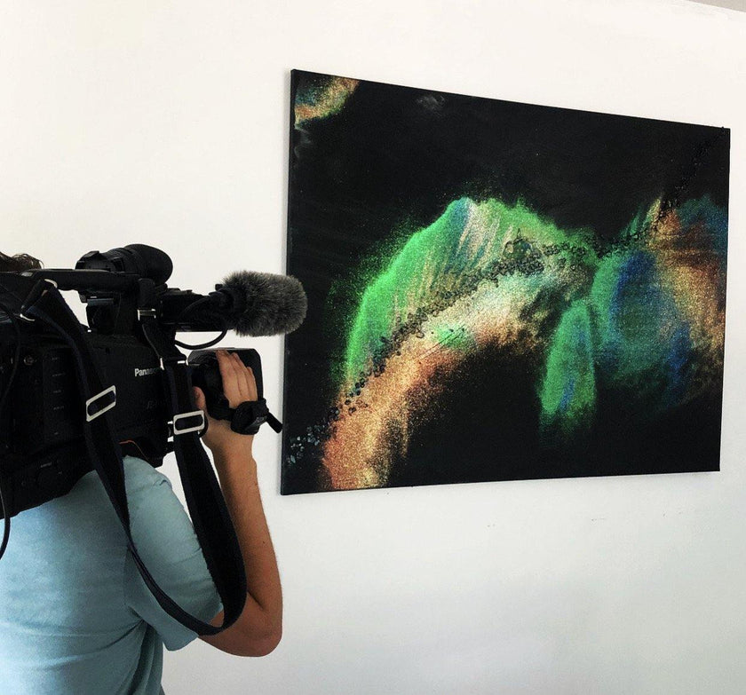 1-on-1 Zoom Acrylic Fluid Art Session w/ Victoria Wynn - WYNN modern art.