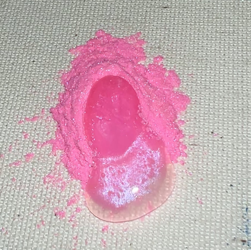 Swirly Pearly Glow (