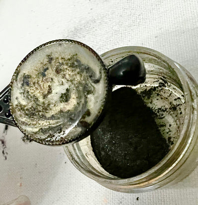 Swirly Pearly Glow (“Golden Crumble