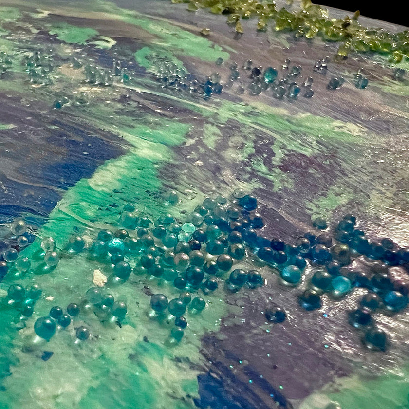 3D Bubbles “Blue Iridescent” (Glass)